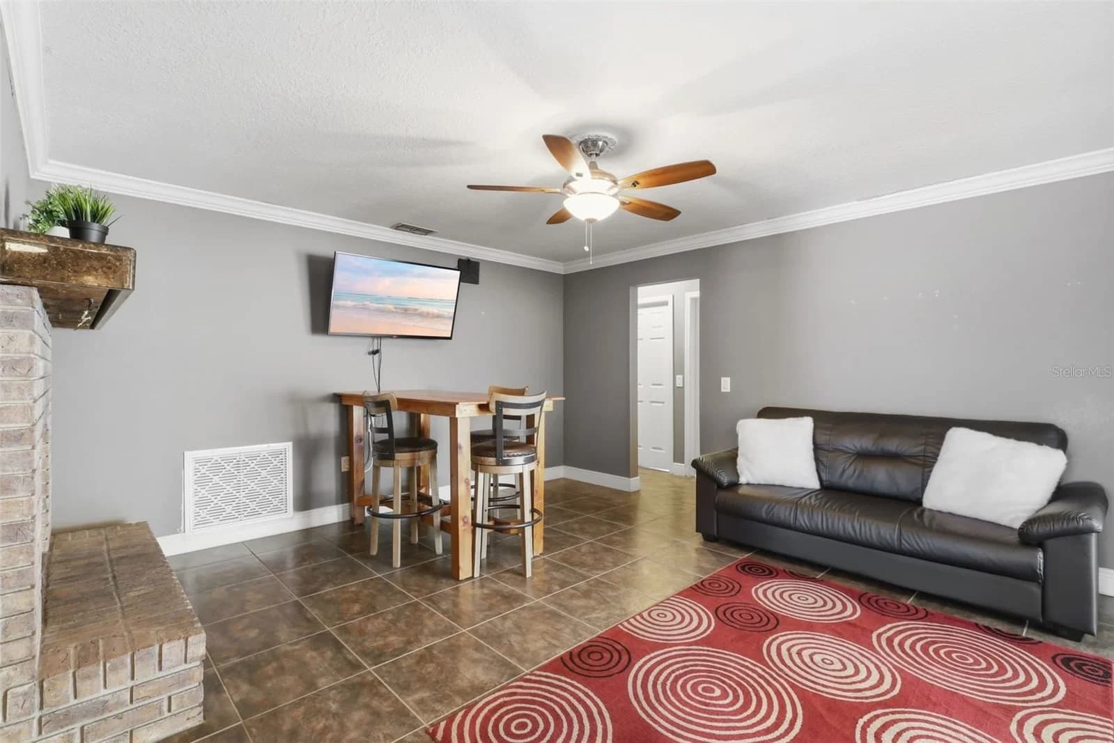 8509 SANDBERRY Boulevard 5