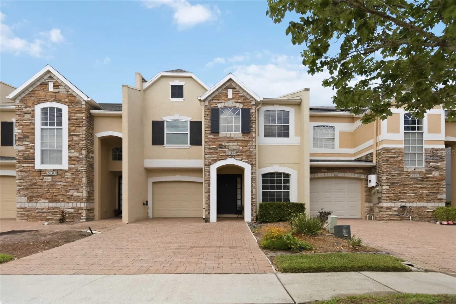 534 TERRACE SPRING Drive, Orlando, FL 32828 2