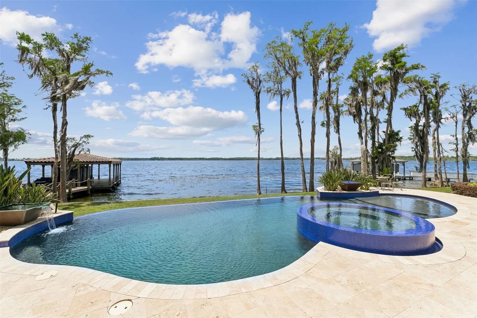 9236 BAY POINT Drive, Orlando, FL 32819 2