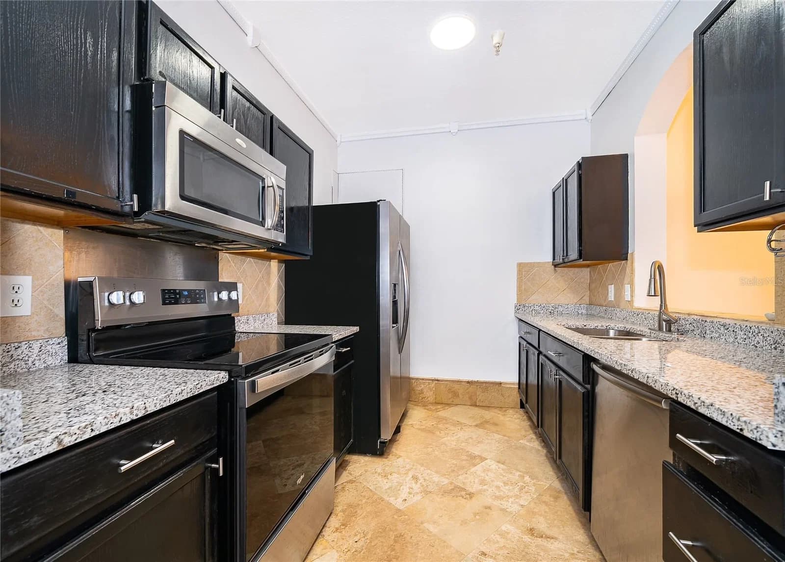 7123 YACHT BASIN Avenue #312 5
