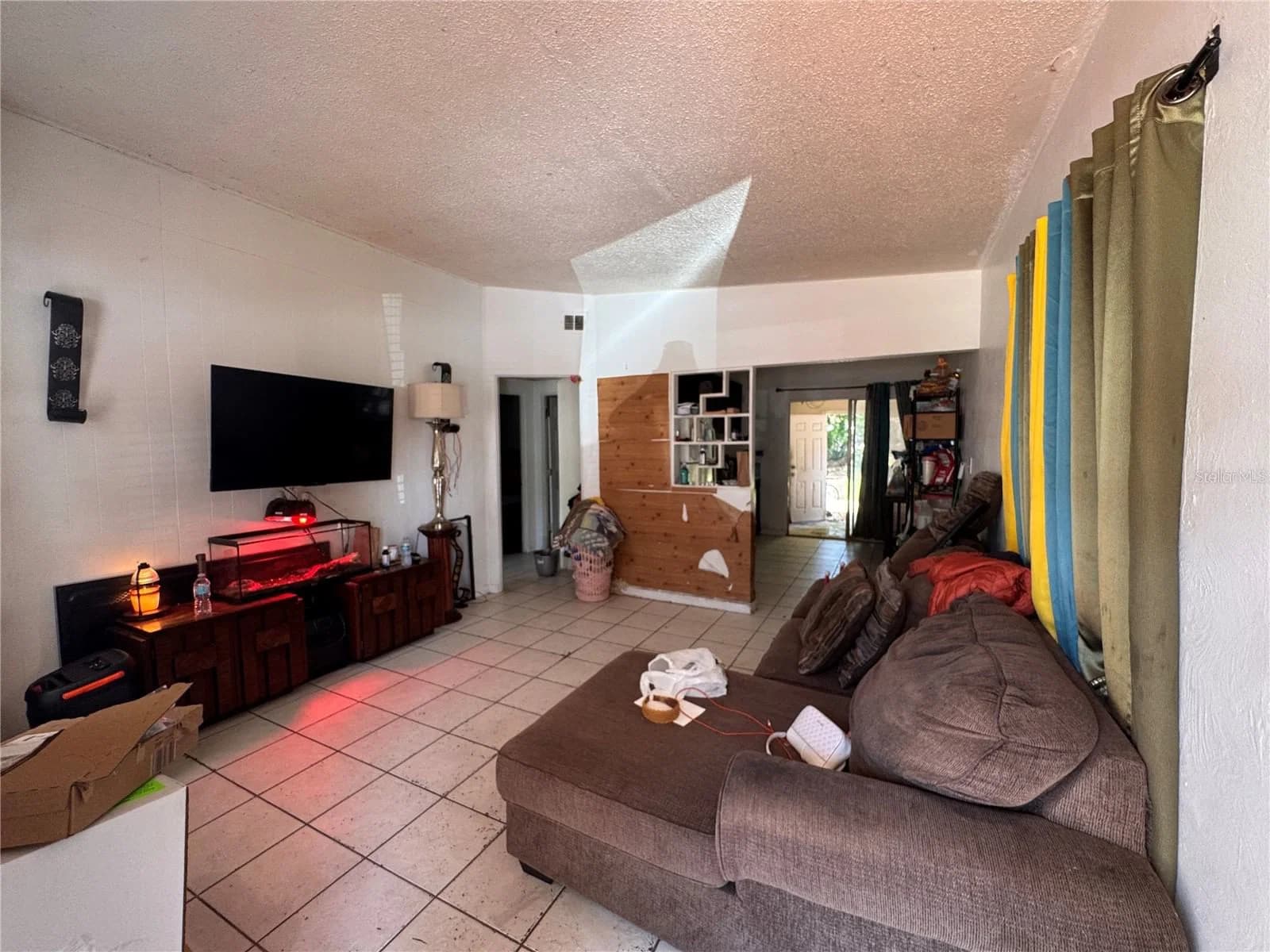 1033 COLUMBIA Street, Orlando, FL 32805 2