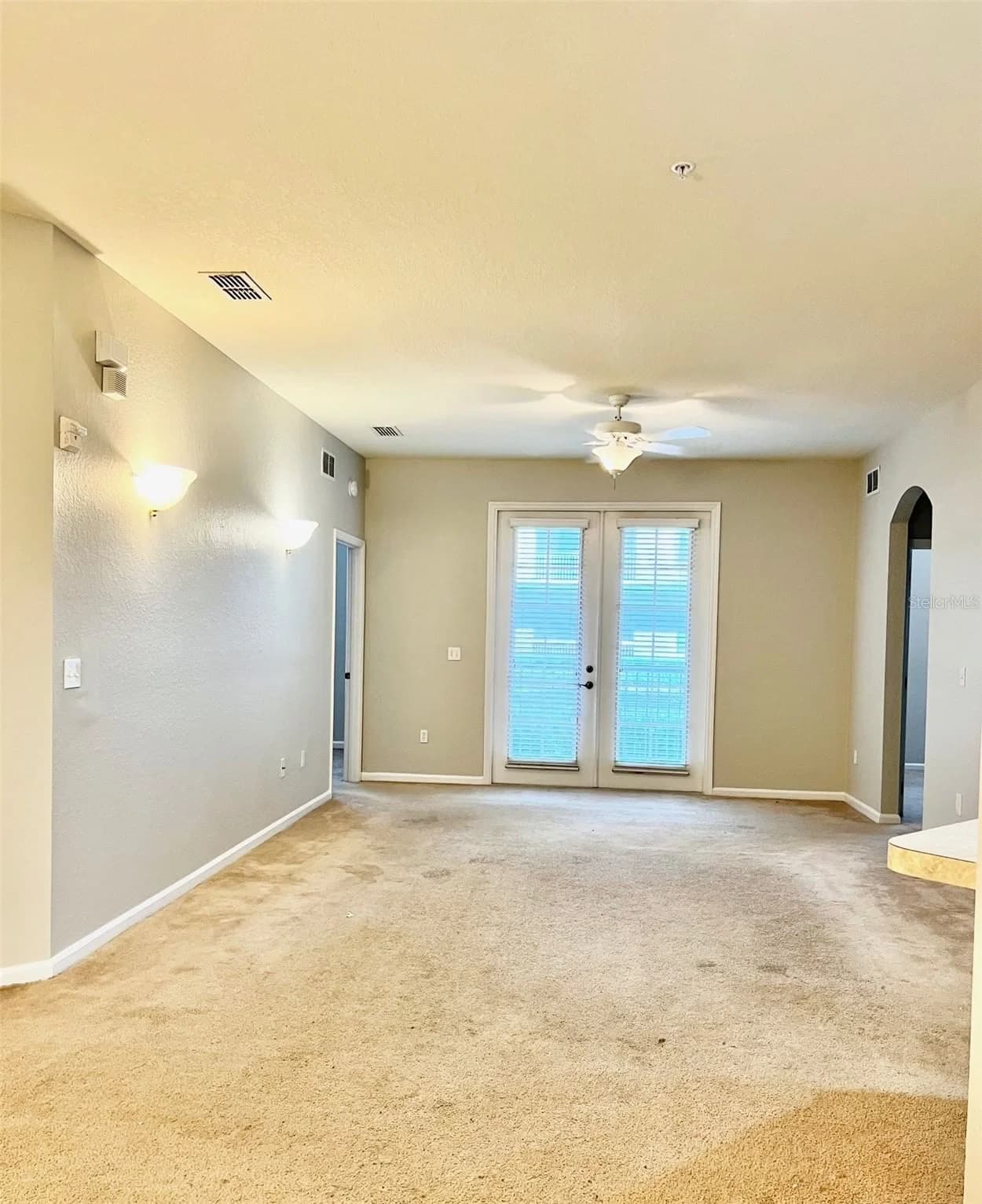3000 LAUREL PARK 4
