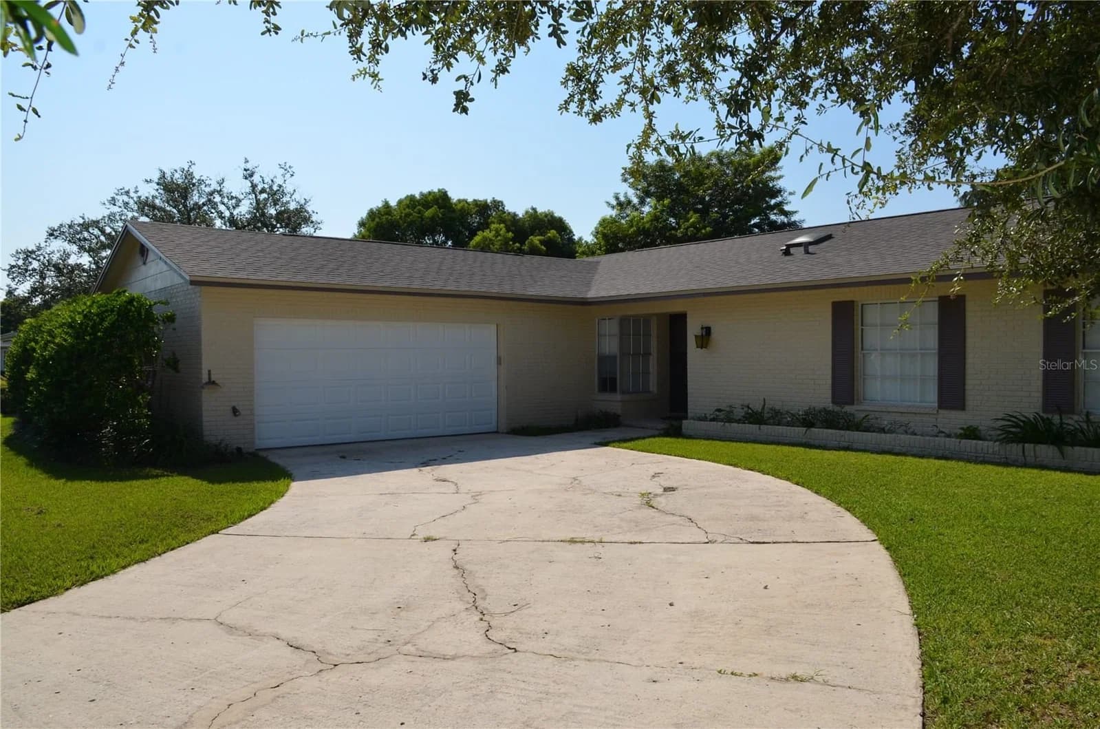 5060 ANDREA Boulevard, Orlando, FL 32807 3