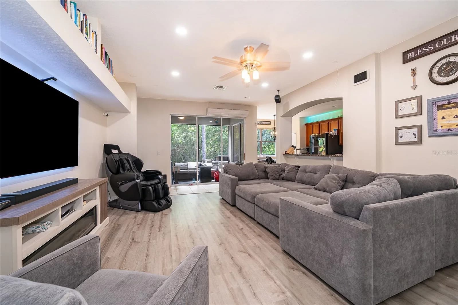 9808 BENNINGTON CHASE Drive, Orlando, FL 32829 3