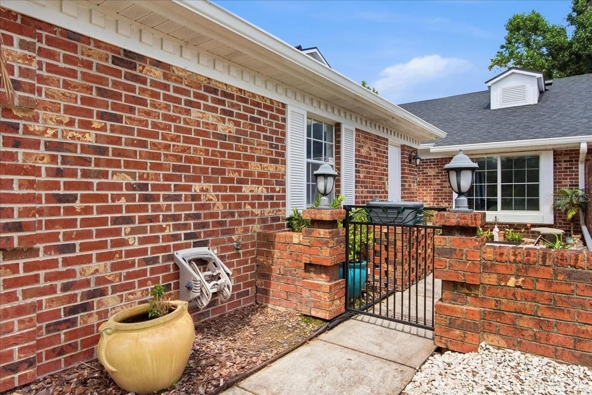 1429 CHICKASAW Trail #7, Orlando, FL 32825 2
