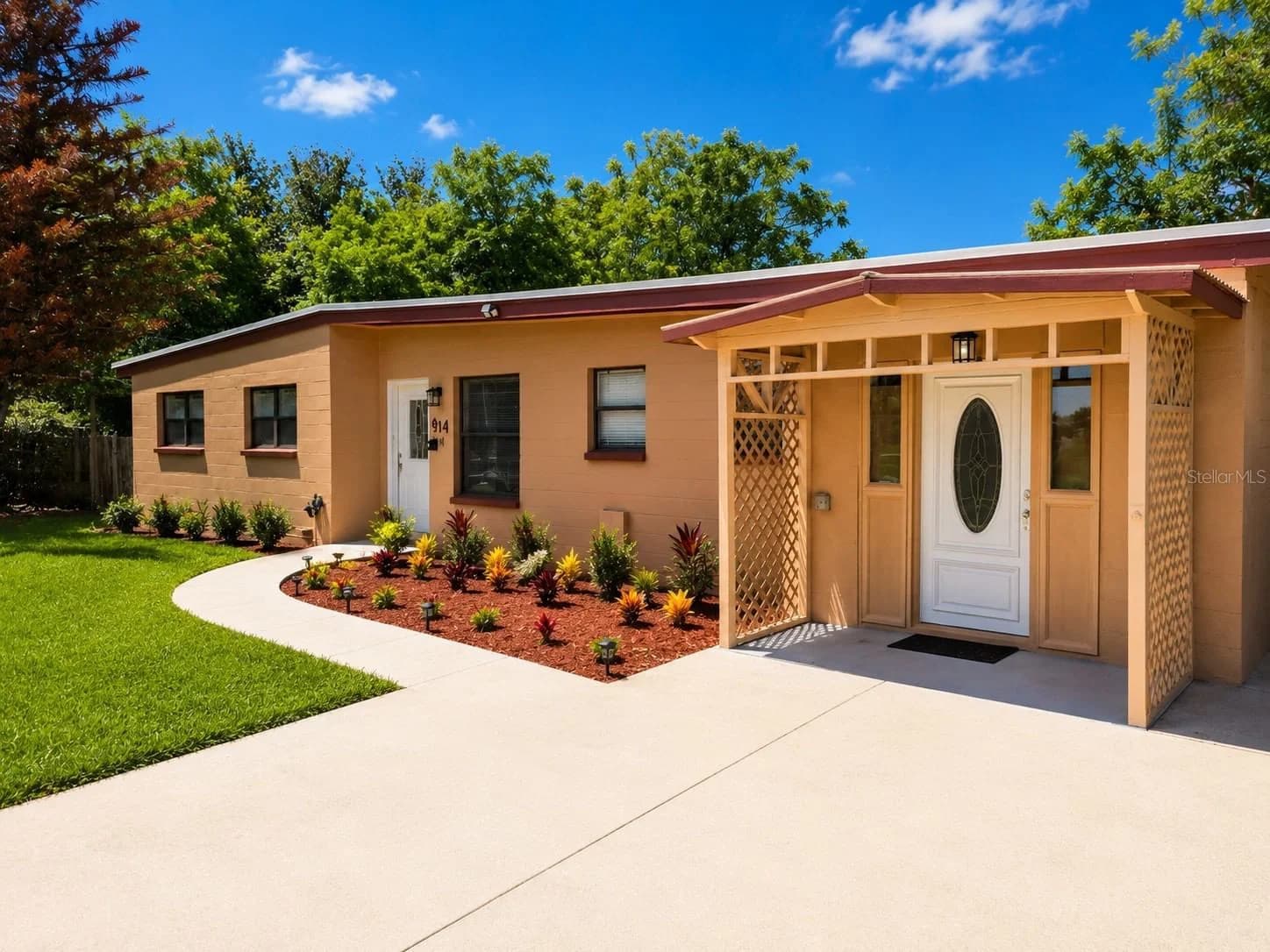 14 JAPONICA Drive, Orlando, FL 32807 2