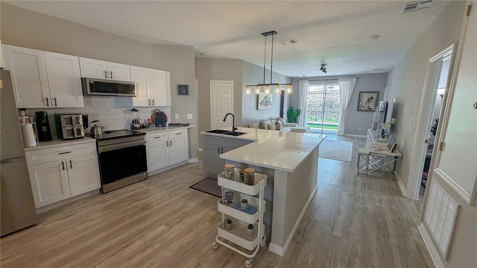 310 SUNSET VIEW 5