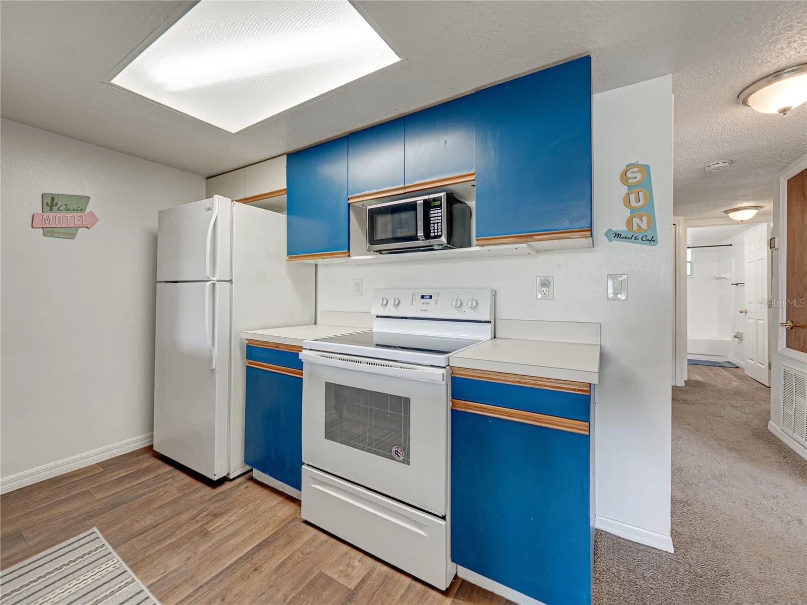 2729 POINCIANA 5