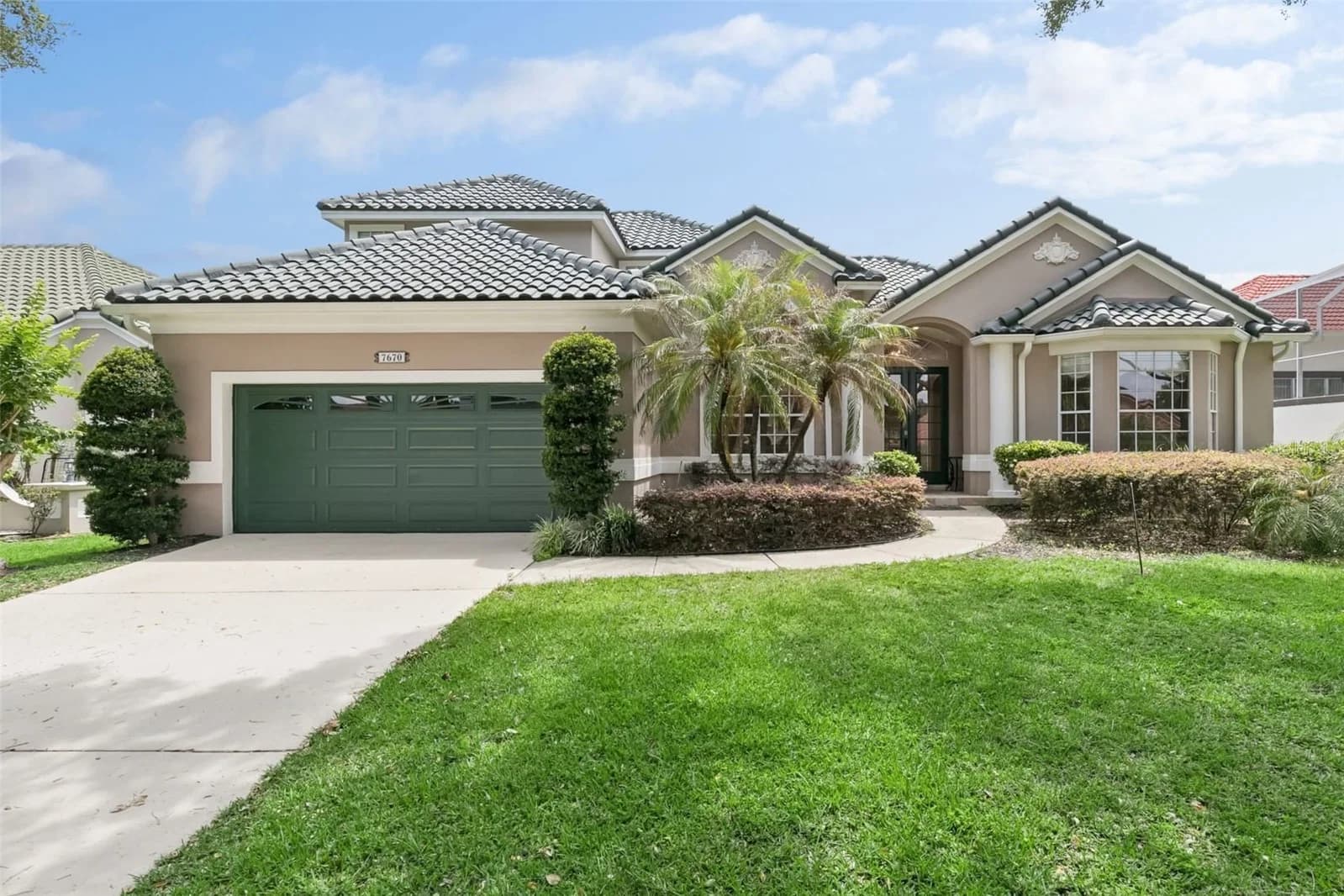 7670 MILANO Drive, Orlando, FL 32835 2