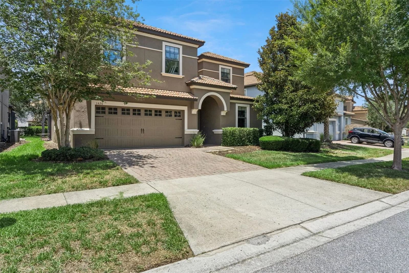 1420 MOON VALLEY 2