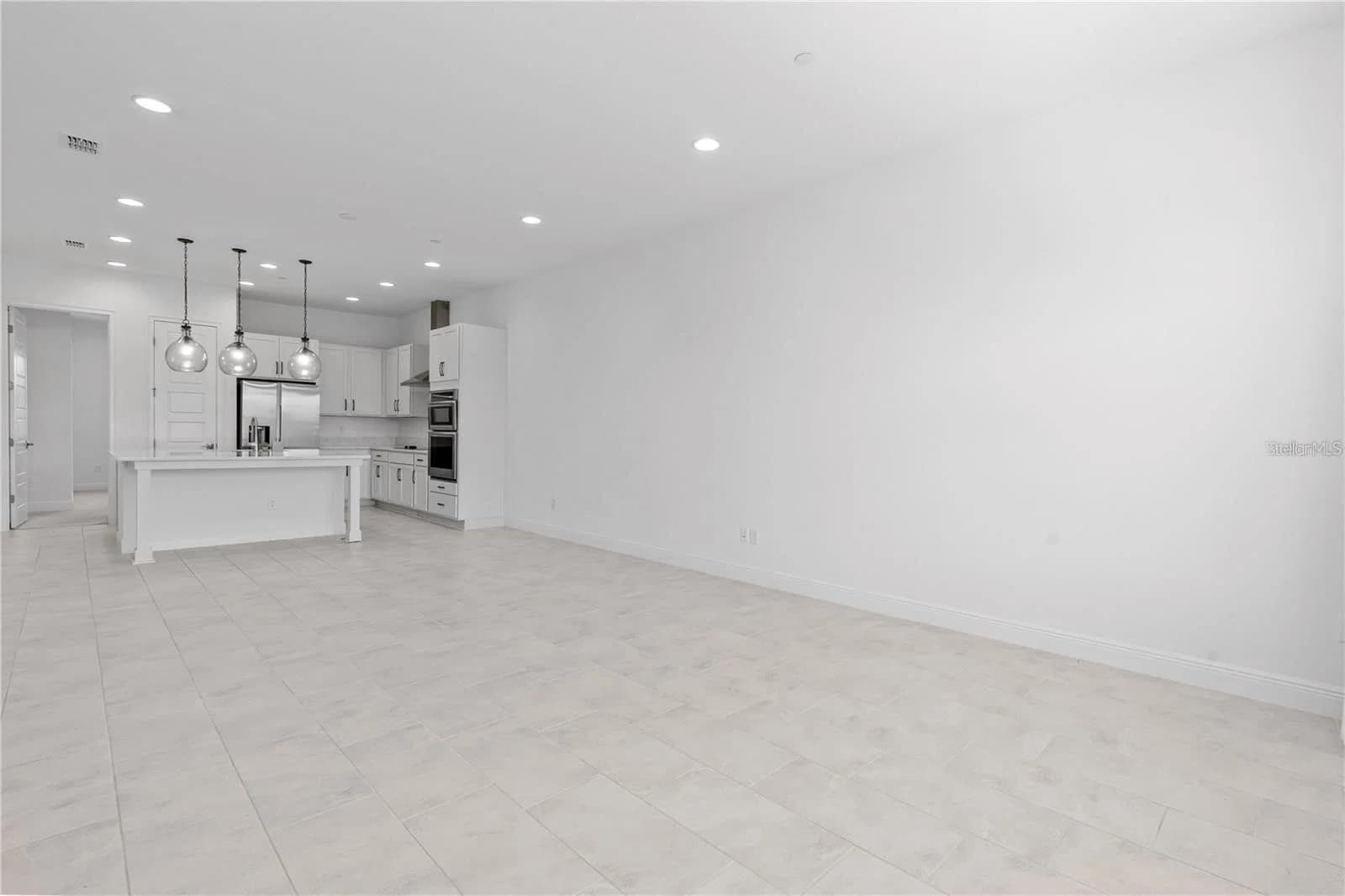 9832 BUCKLOW HILL Drive, Orlando, FL 32832 3