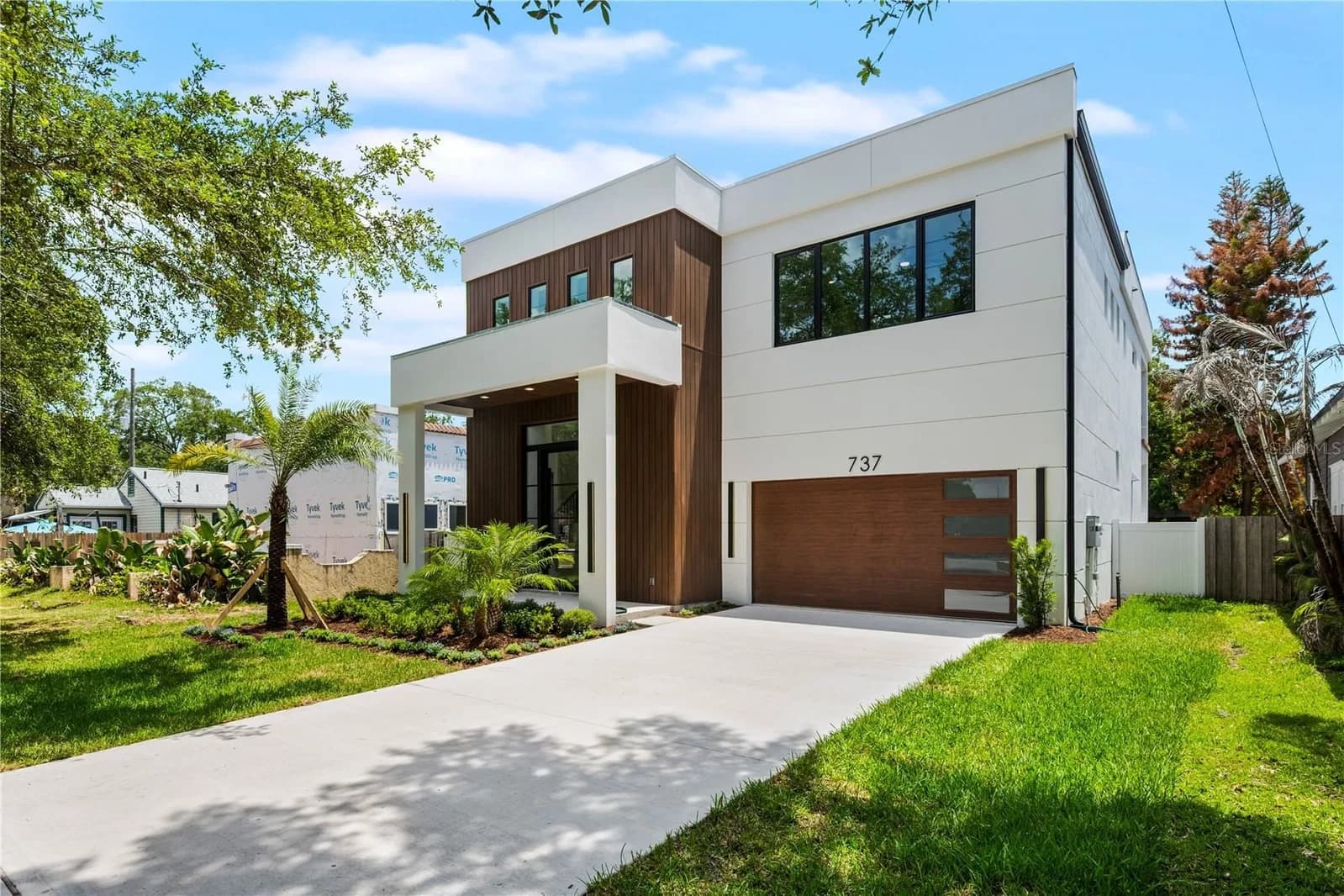 737 SUMMERLIN, Orlando, FL 32803 2