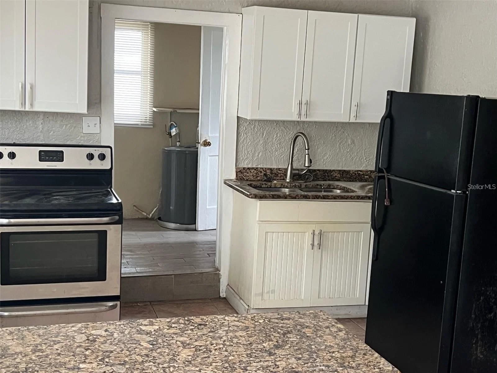 1450 WAKULLA Way 4