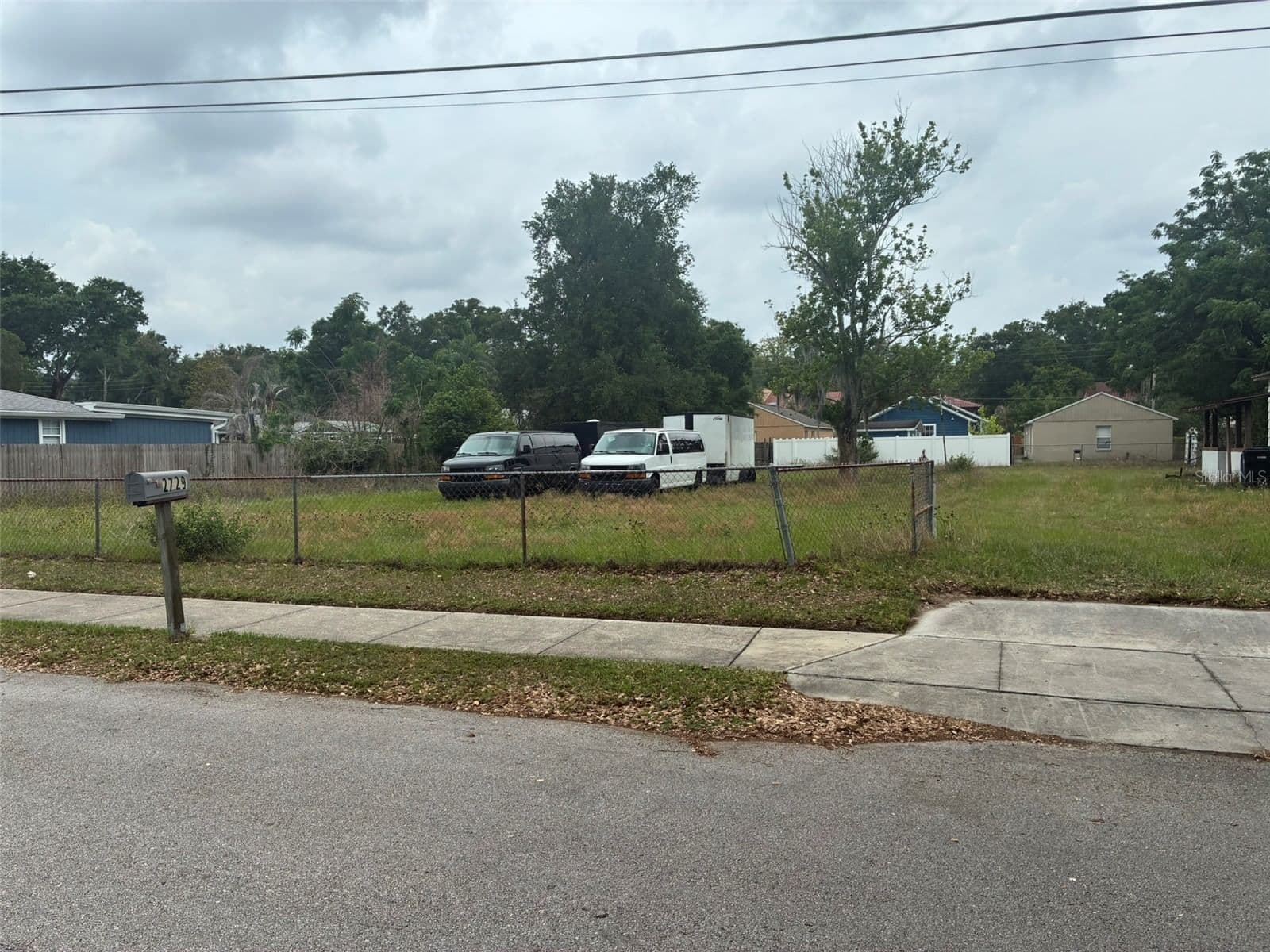 2726 BROWN Avenue, Orlando, FL 32806 2