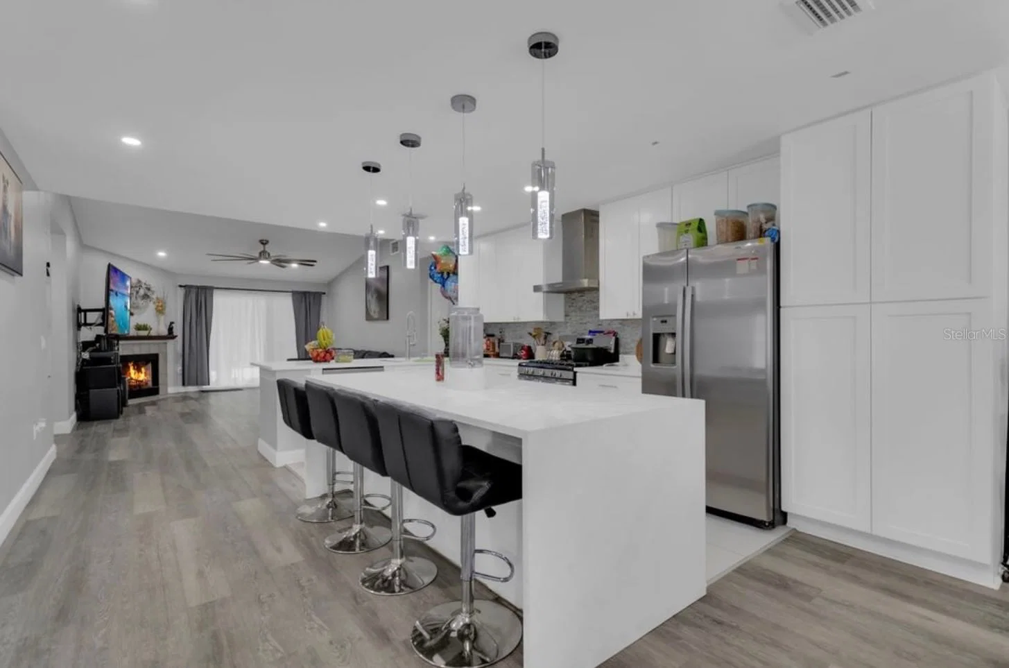 4849 EDEN VIEW Court 5