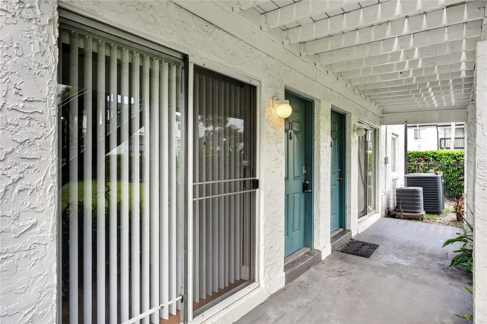 4205 S. SEMORAN BLVD #11, Orlando, FL 32822 3