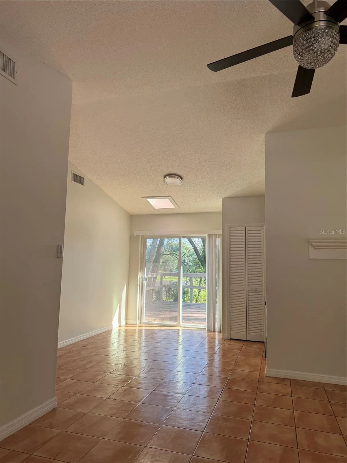 7320 ANSTEAD Circle, Orlando, FL 32810 2