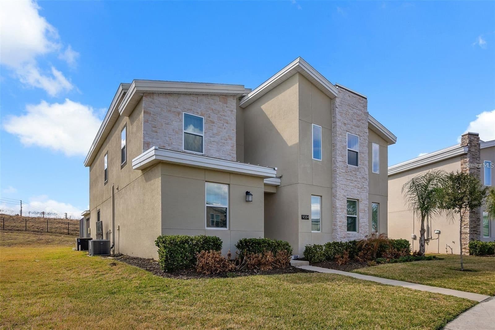 9084 SOMMERSET HILLS 3