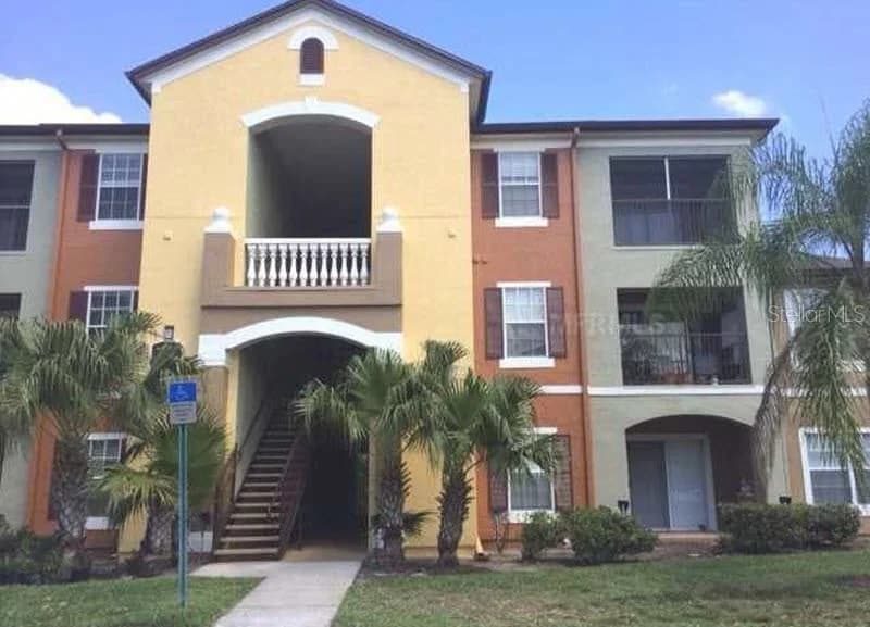 738 CREST PINES Drive #734, Orlando, FL 32828
