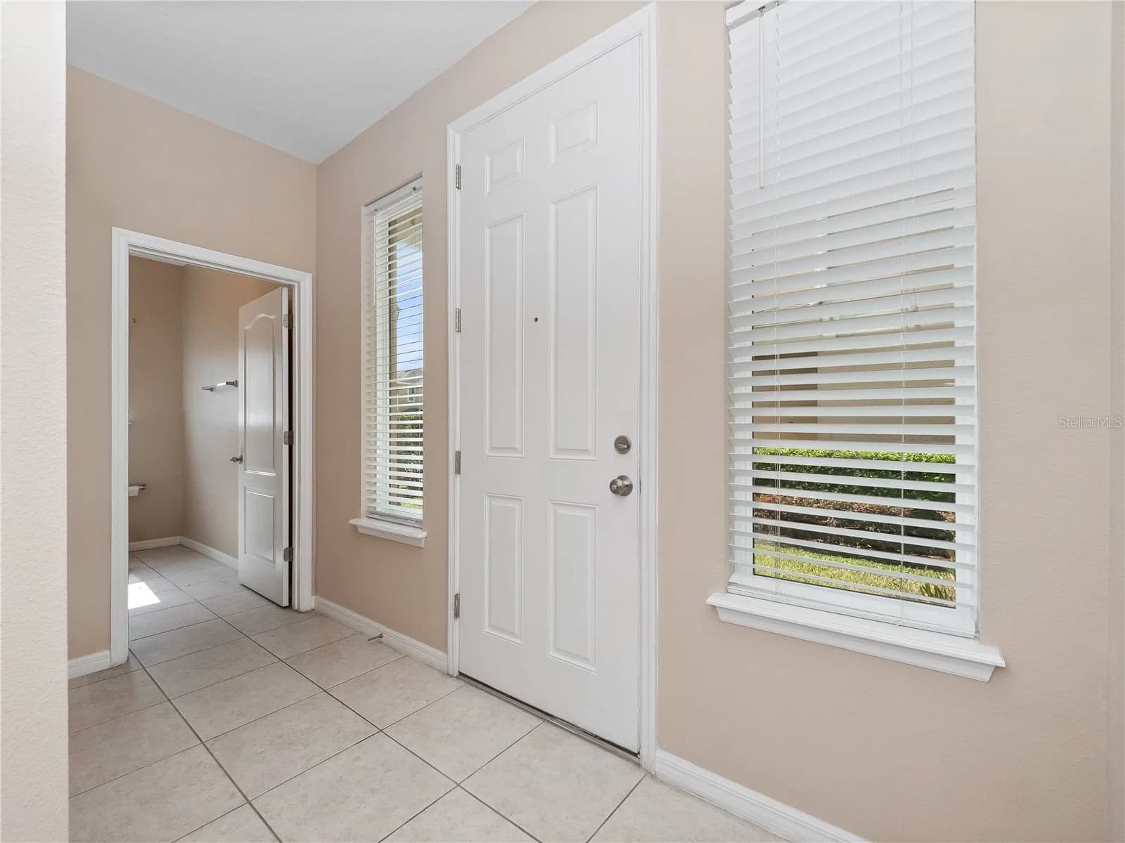 1610 MOHEGAN 5