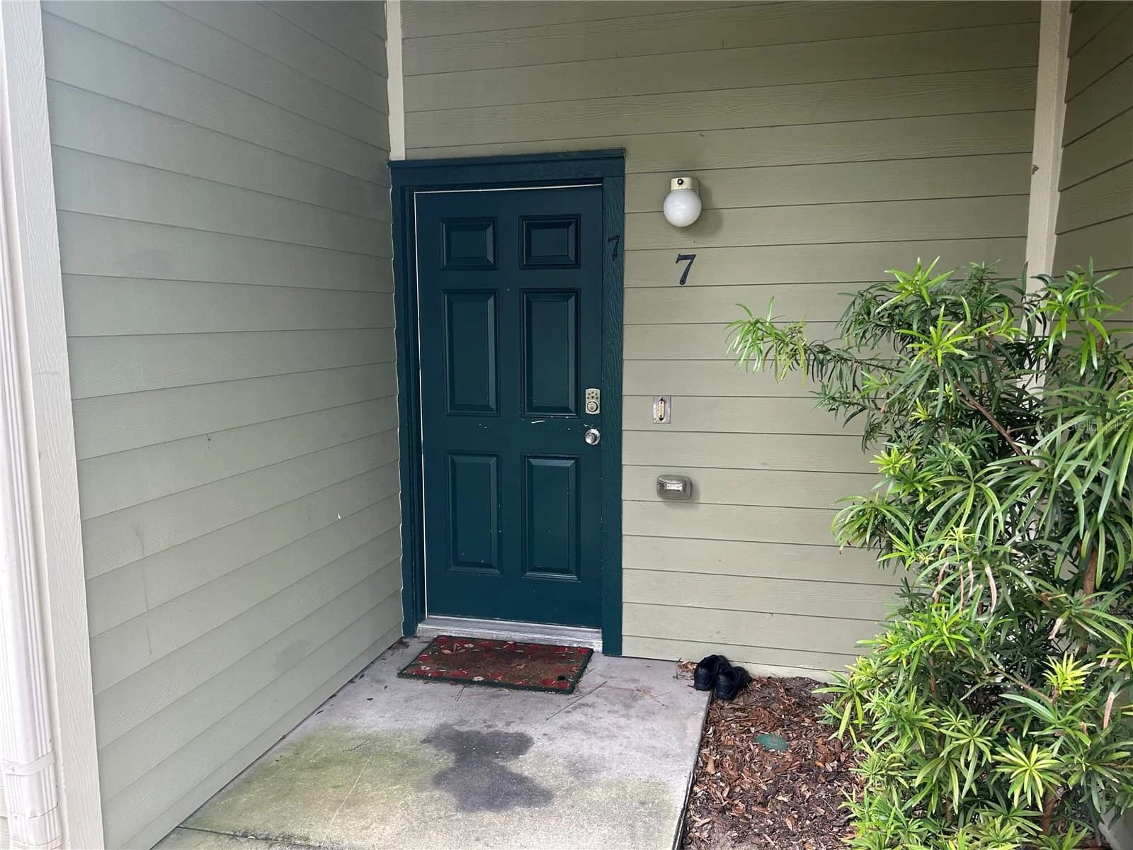 3717 LAKE ORLANDO, Orlando, FL 32808 2