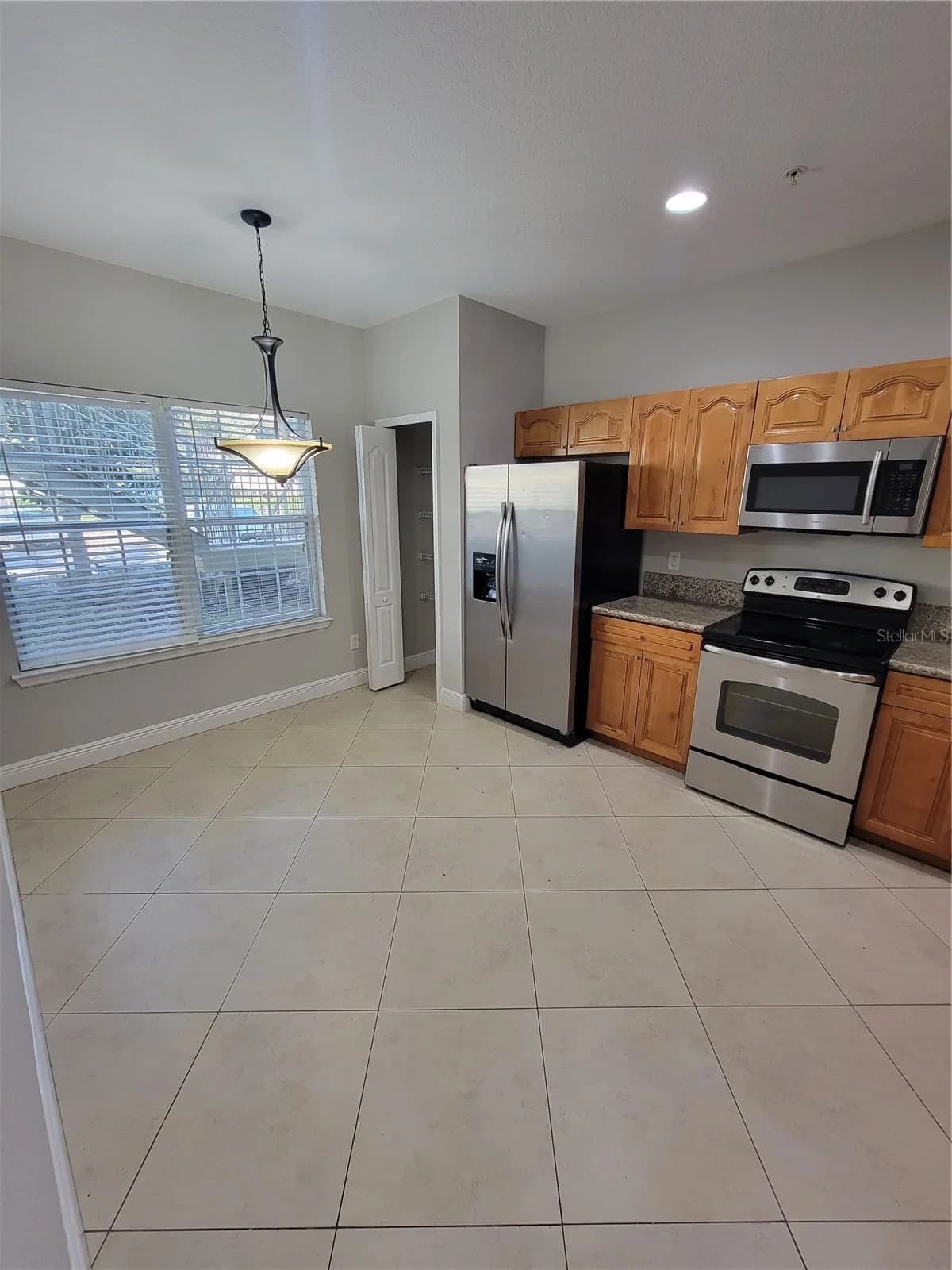 3717 LAKE ORLANDO, Orlando, FL 32808 3