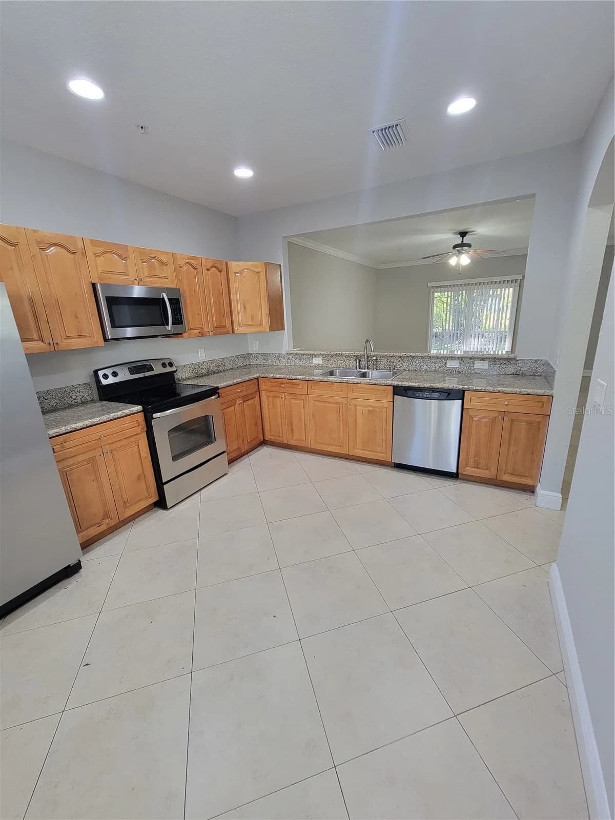 3717 LAKE ORLANDO 4