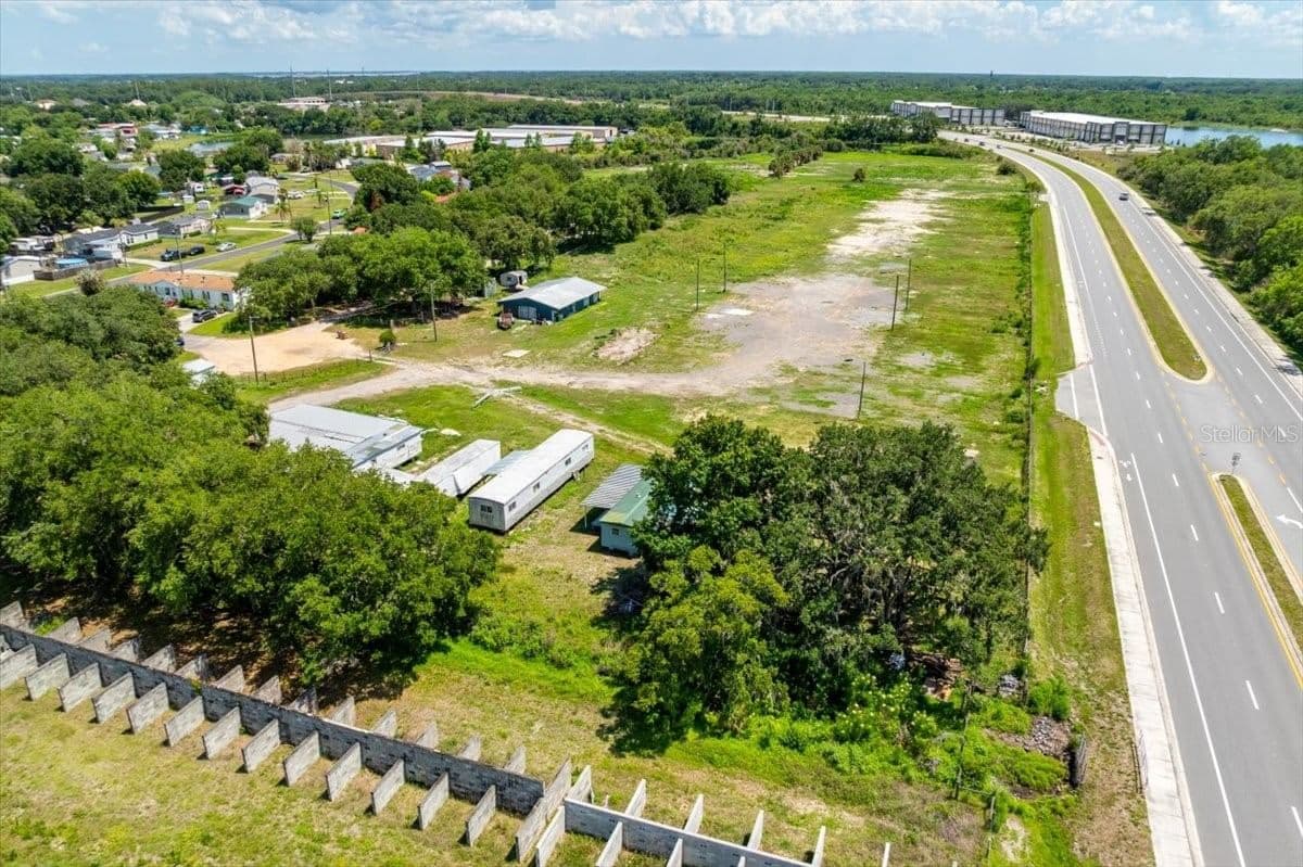 4043 DANA KATHERINE, Kissimmee, FL 34741 3