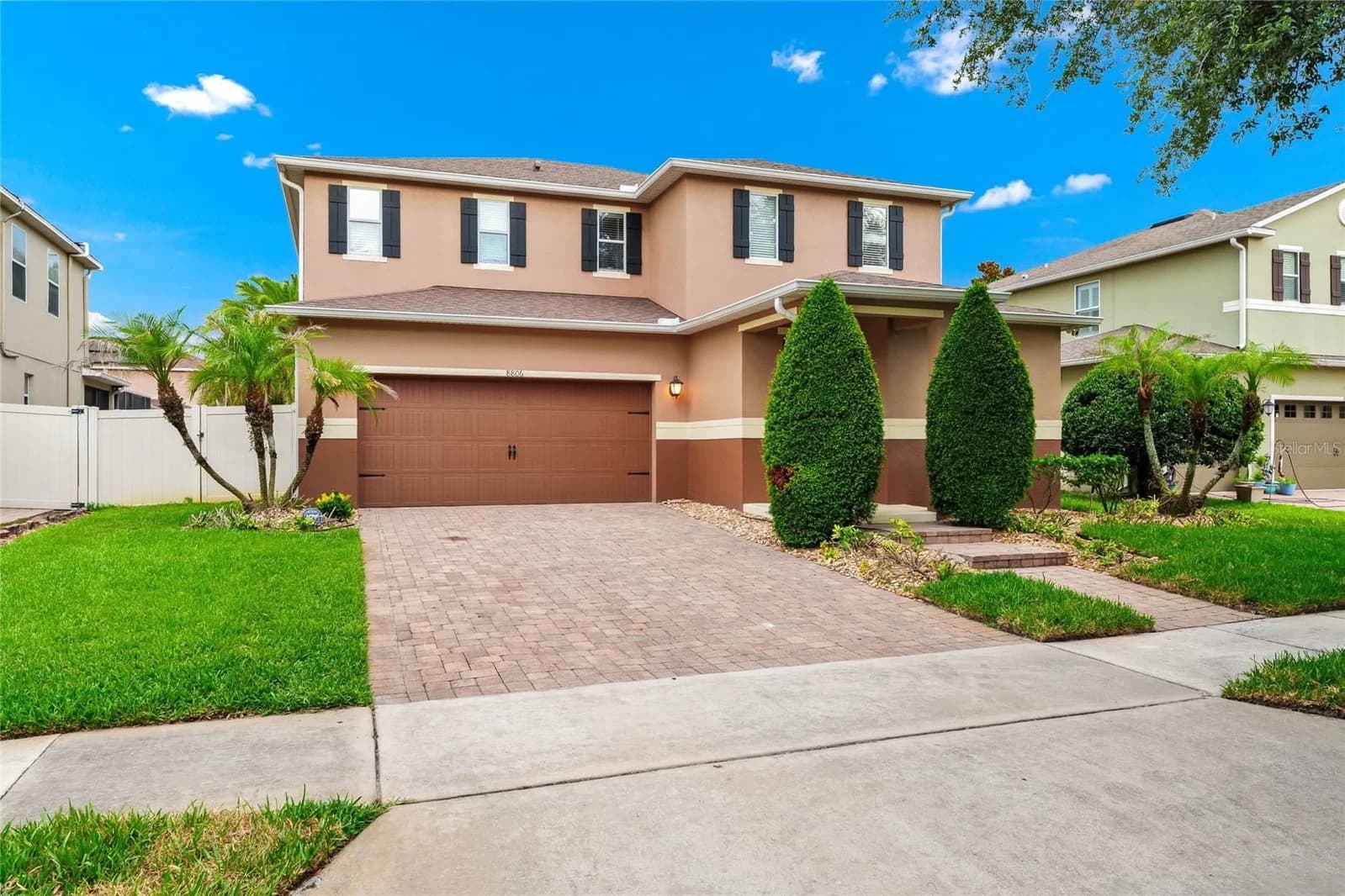 8806 TATARA, Orlando, FL 32836 2