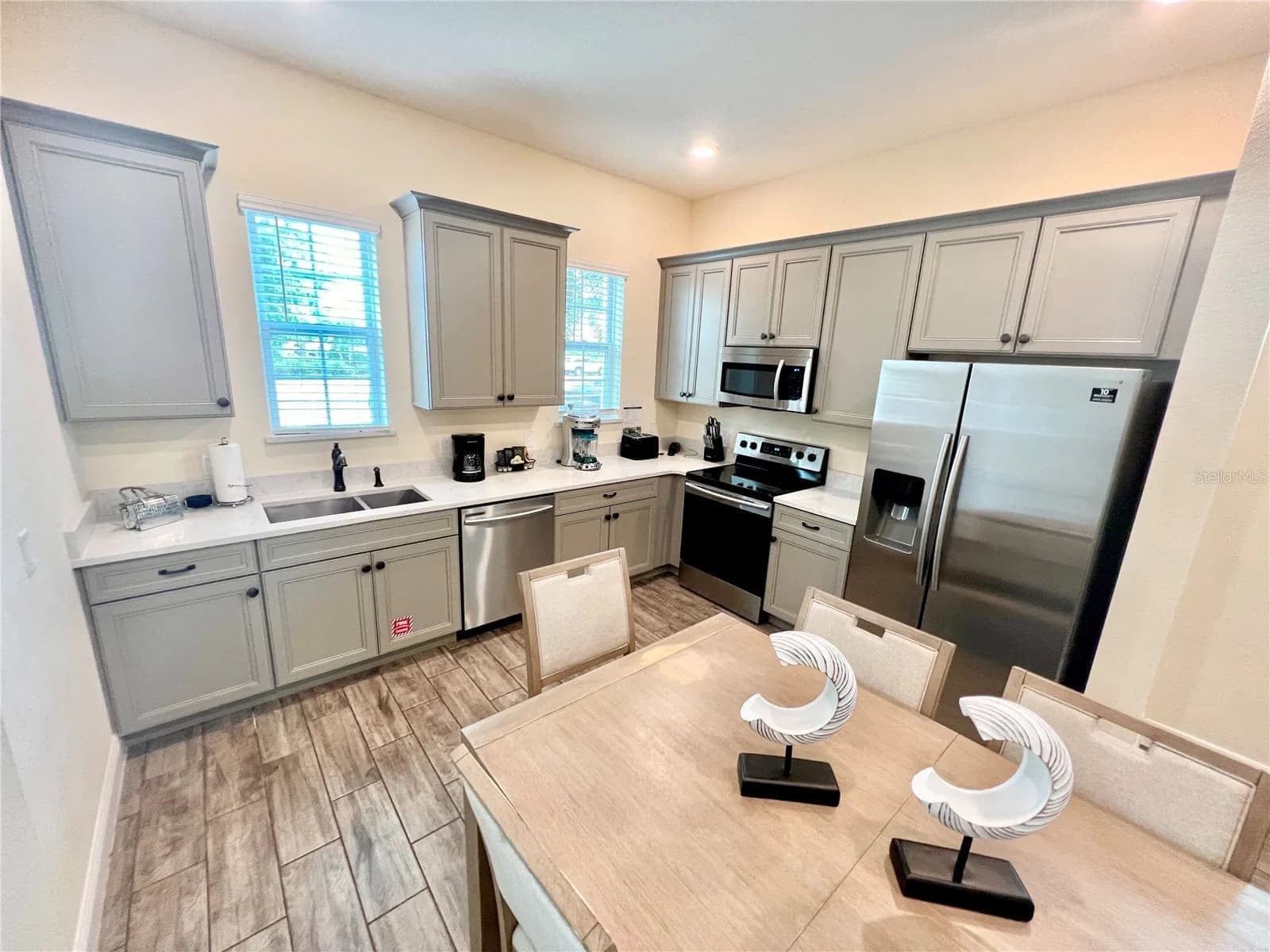 8067 KNEE DEEP, Kissimmee, FL 34747 3