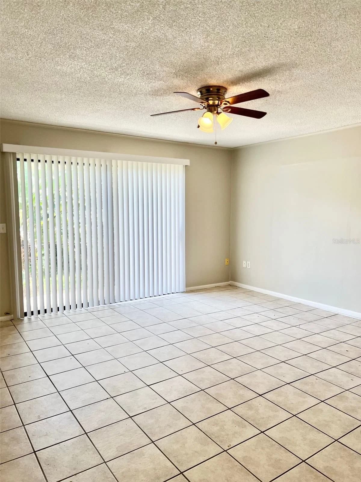 6065 VILLAGE Circle #6065 5