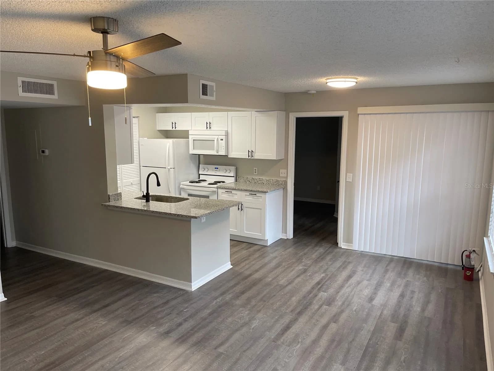 1027 HIAWASSEE 5