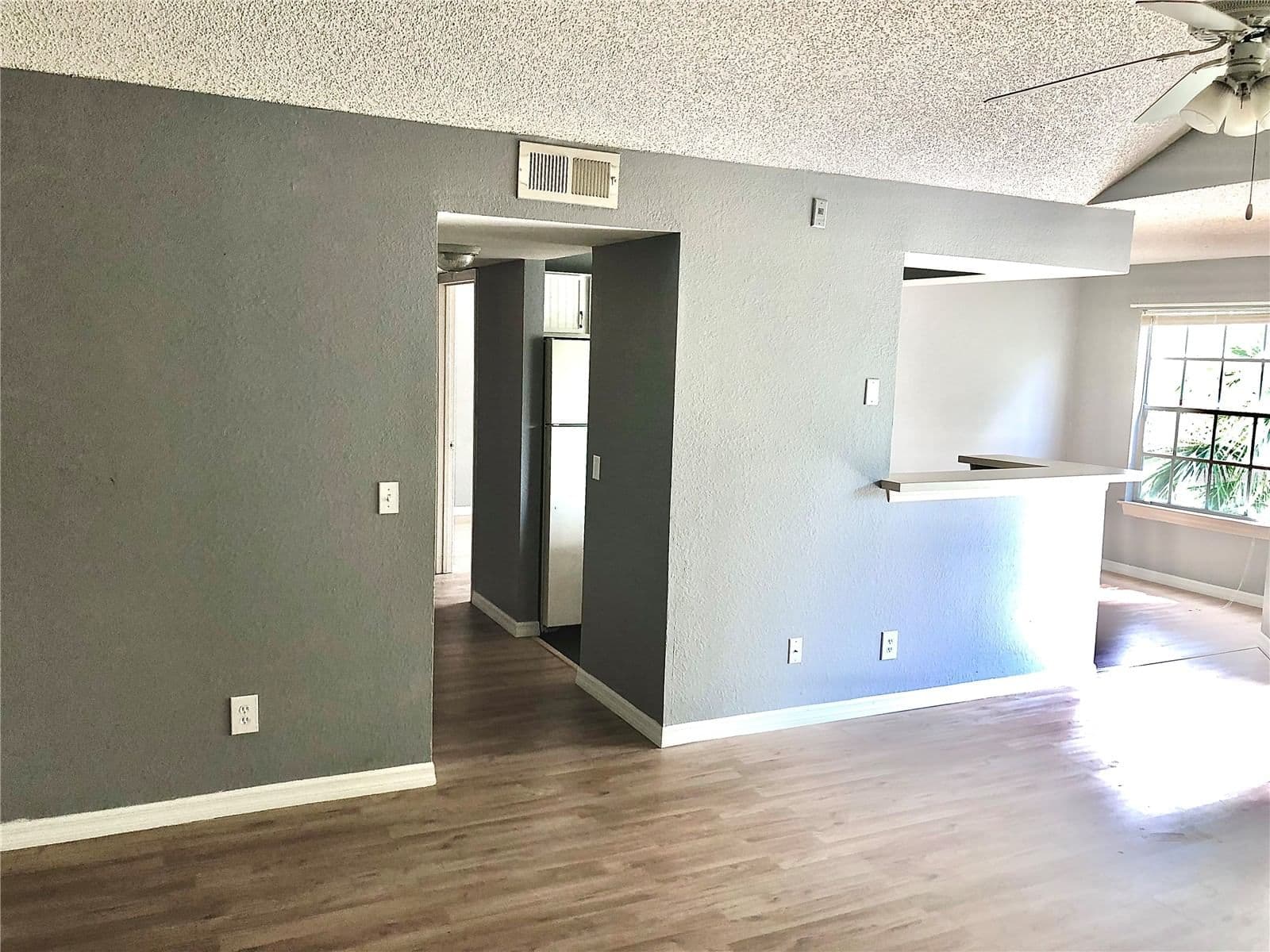 1037 HIAWASSEE Road #2835, Orlando, FL 32835 2