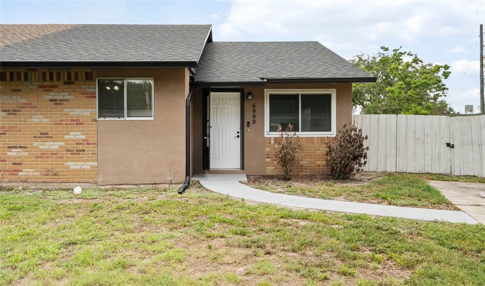 4999 DOVER Circle, Orlando, FL 32807