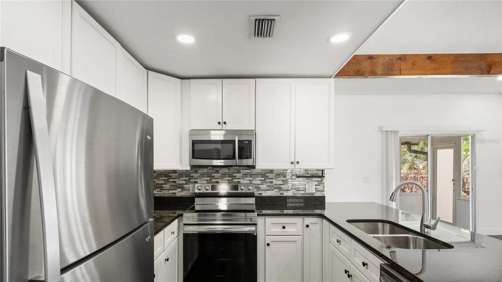 4999 DOVER Circle 5