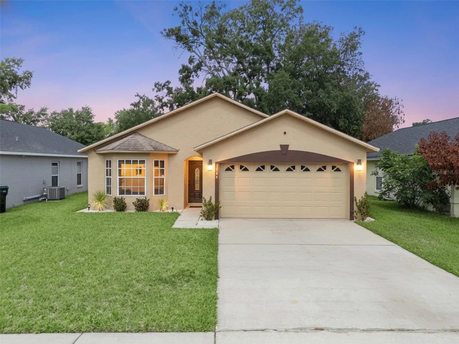2744 PALM ISLE Way, Orlando, FL 32829 2