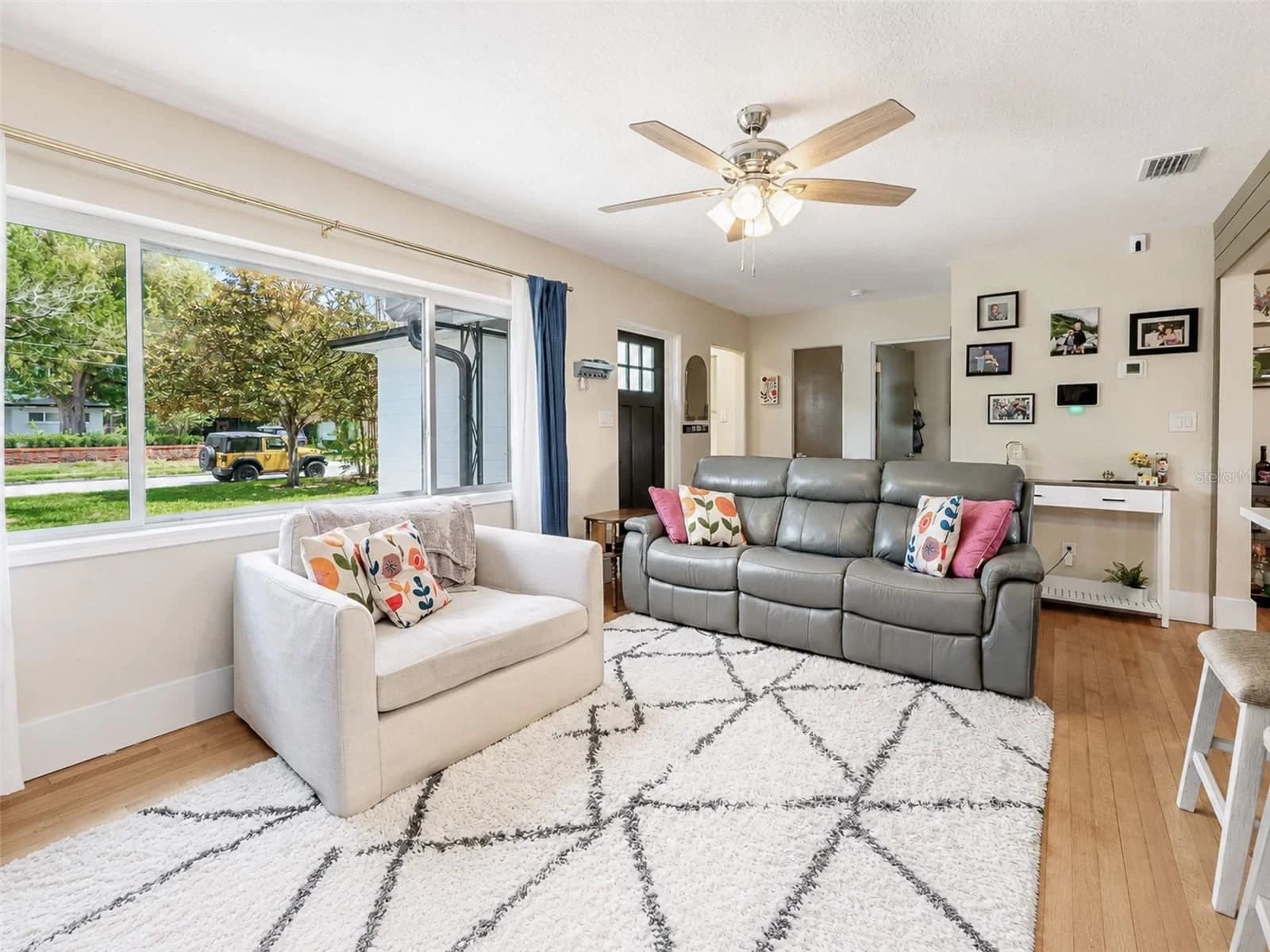 304 JERSEY, Orlando, FL 32806 3