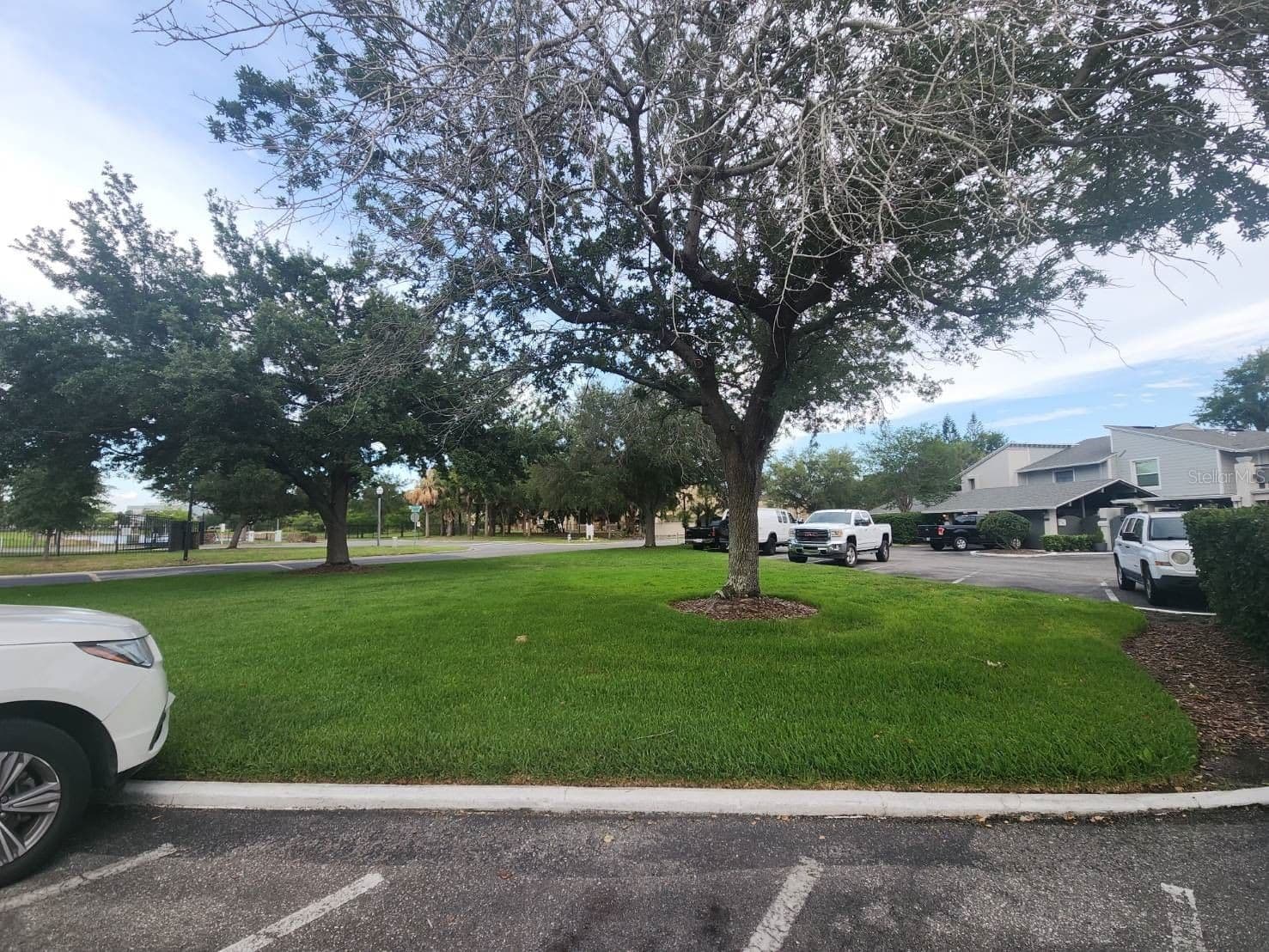 5312 CYPRESS CREEK Drive #104 4