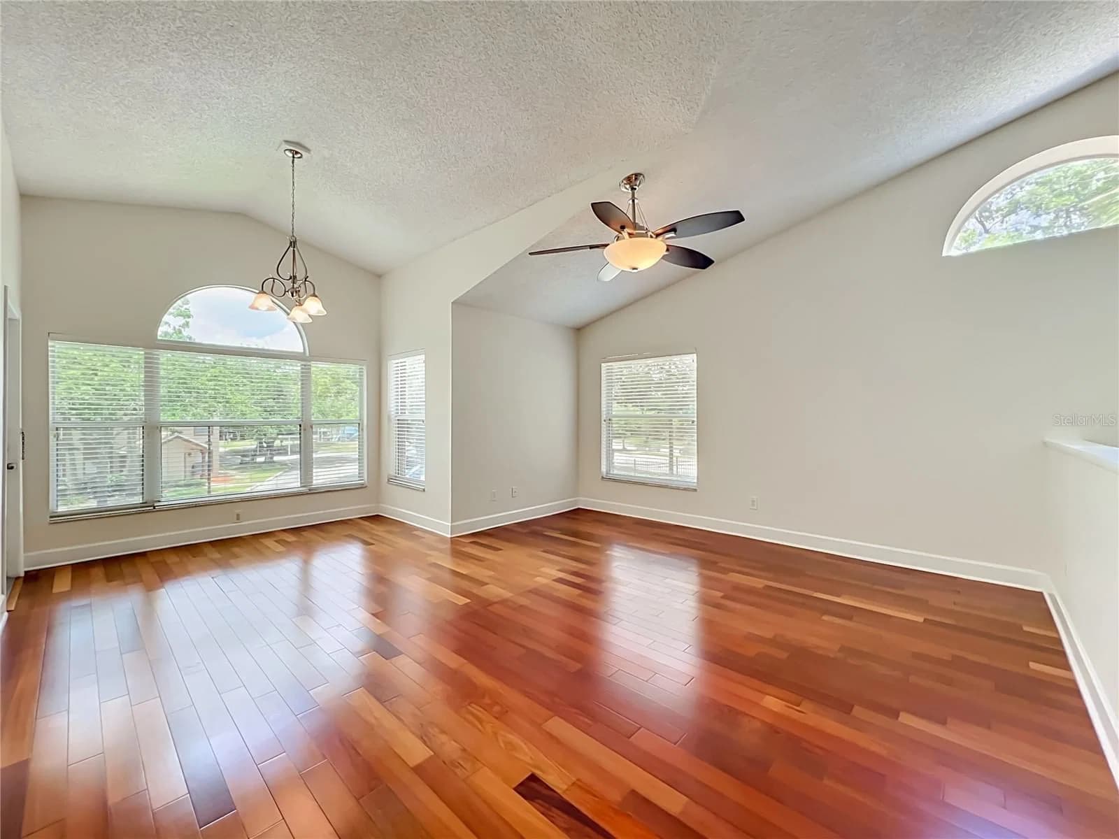 5464 MICHIGAN Street #5464-8 4