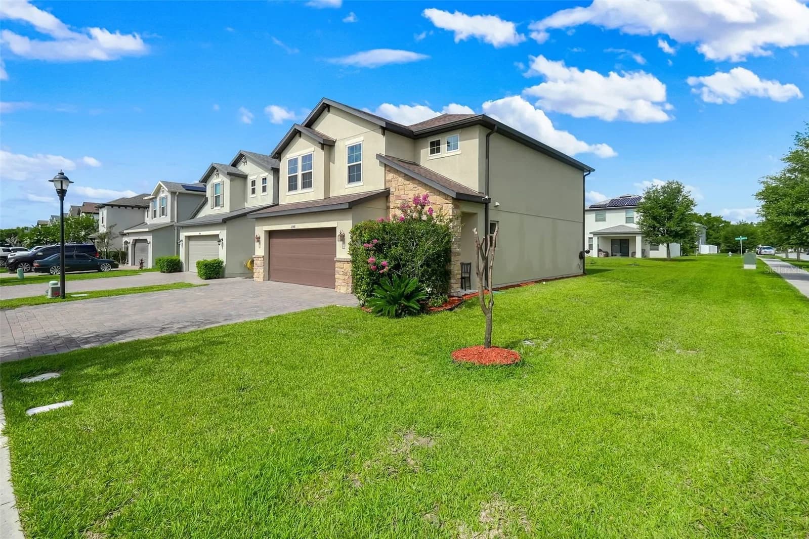 2948 CREST, Kissimmee, FL 34744 2