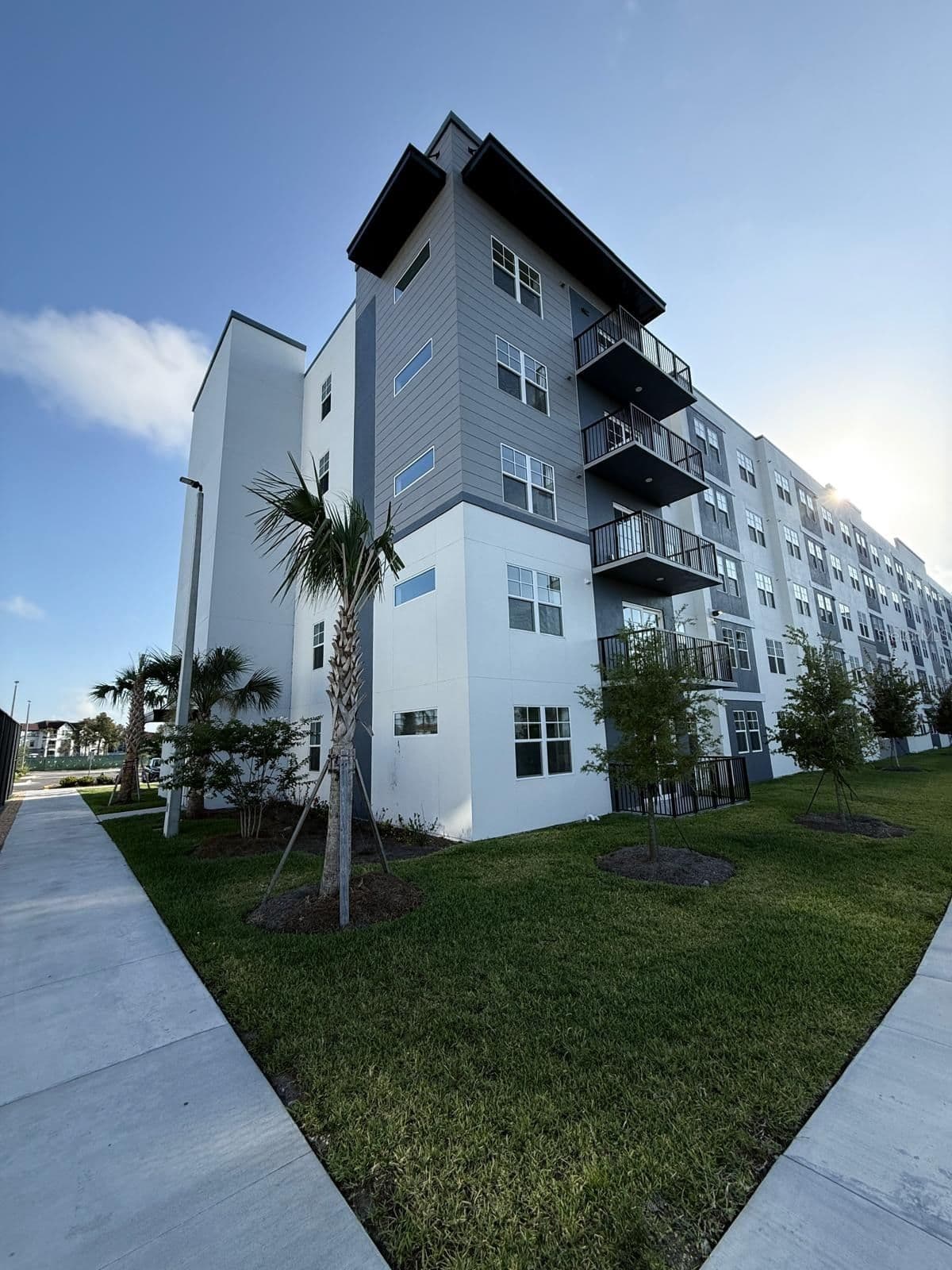 5579 PGA BLVD #524, Orlando, FL 32839 3