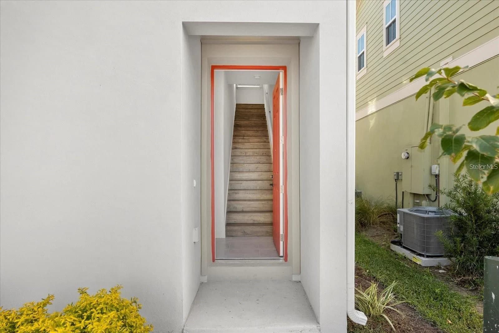 10535 MARCONI, Orlando, FL 32827 2