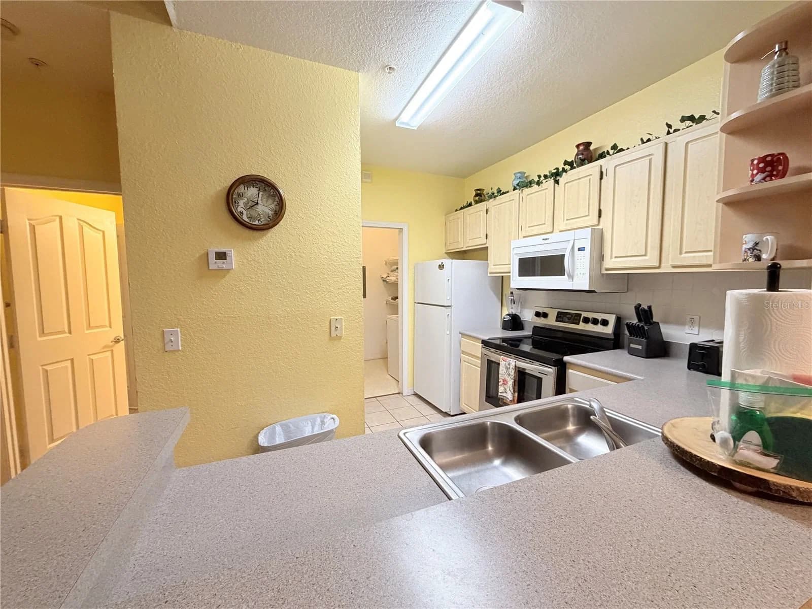 8815 DUNES 5