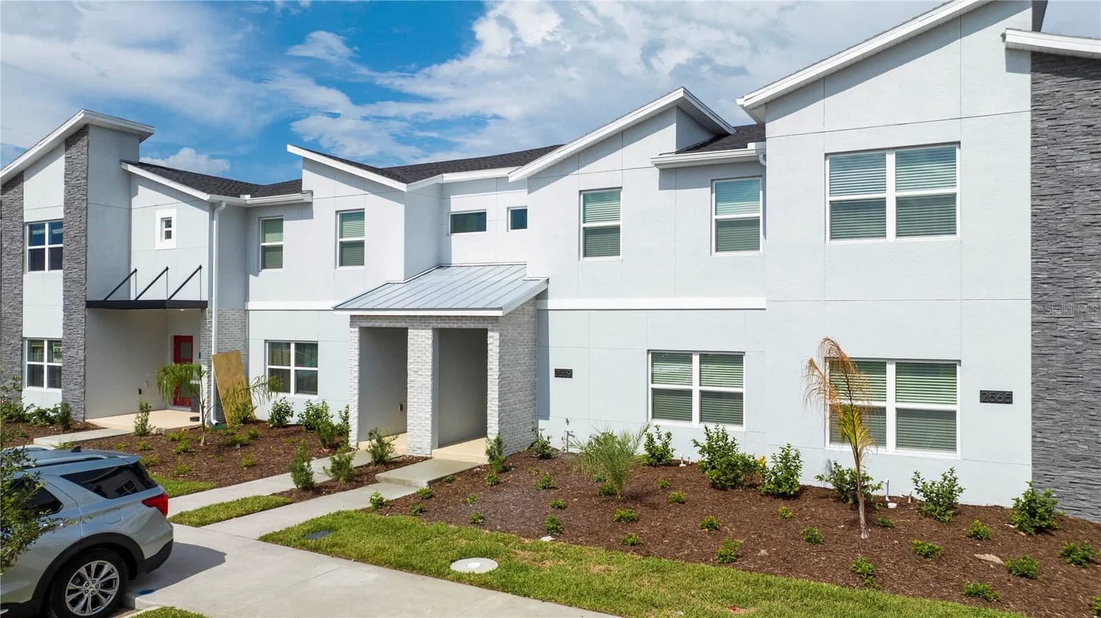 2569 READING, Kissimmee, FL 34746 2