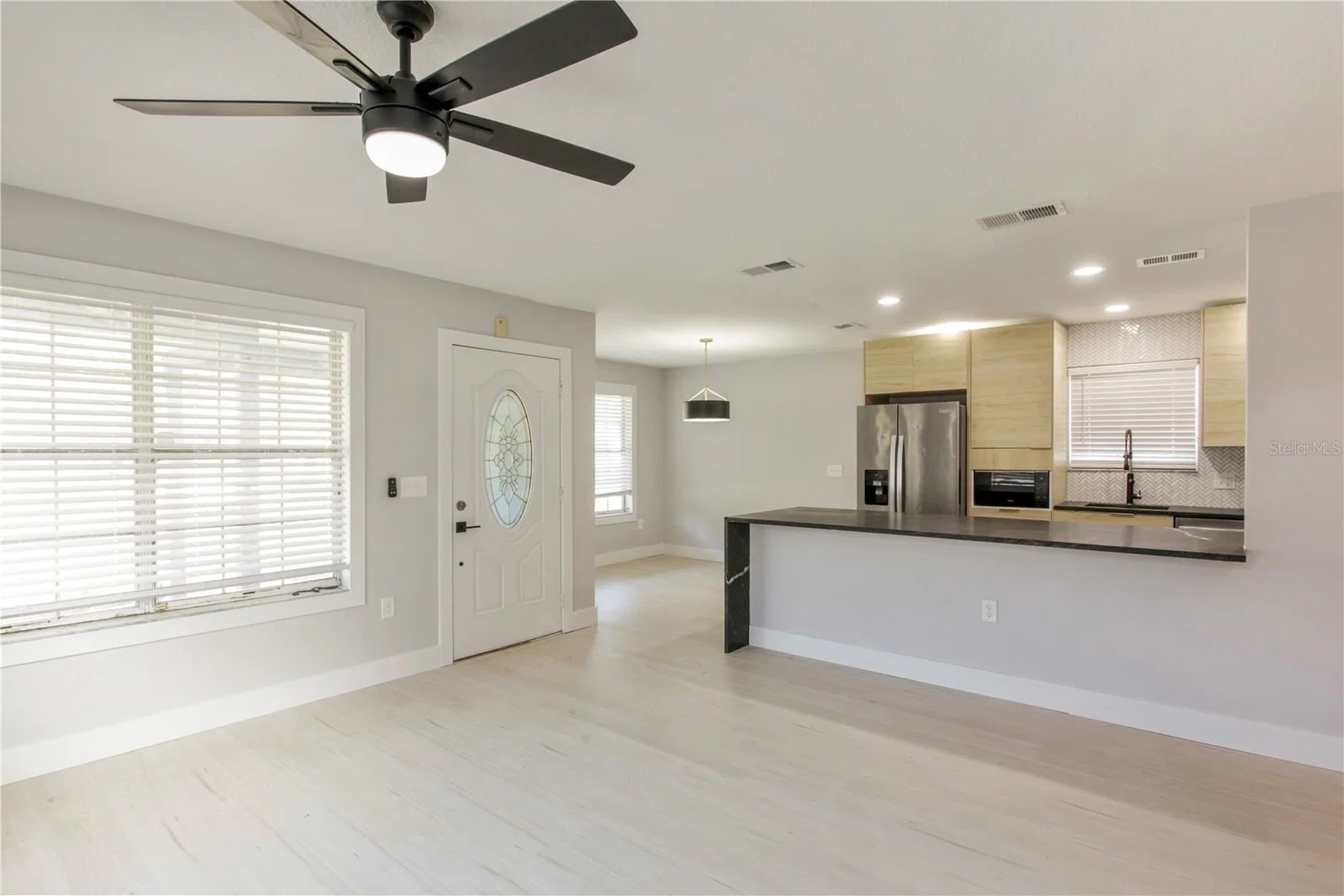 822 POLK Street 4