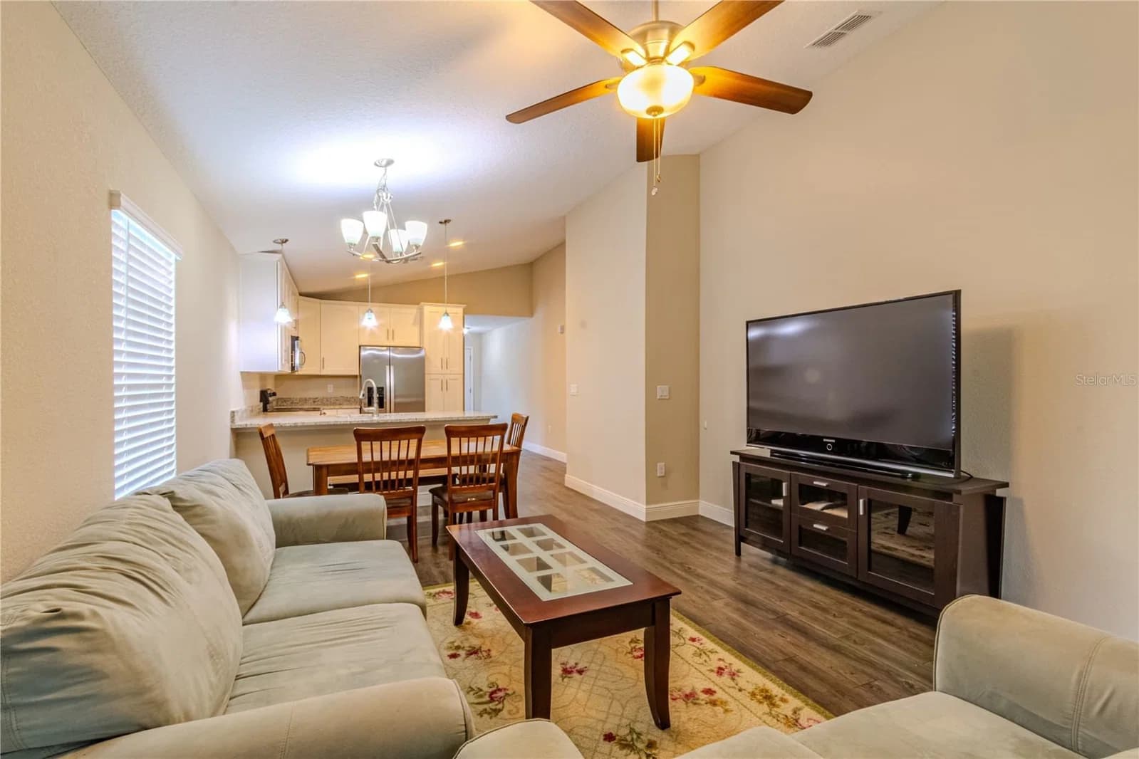 8593 PLUMERIA Avenue 4