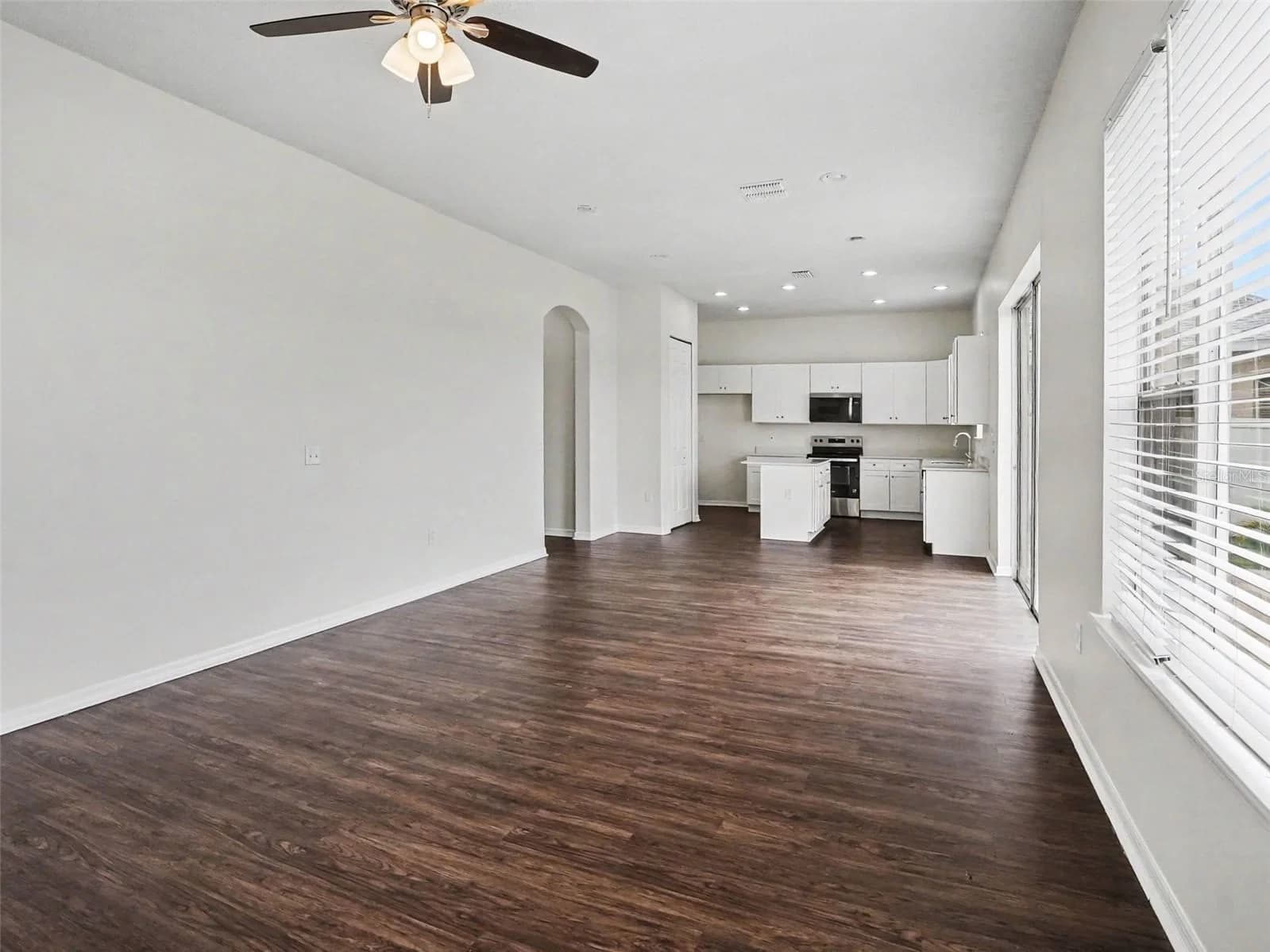 2220 SAND ARBOR 4
