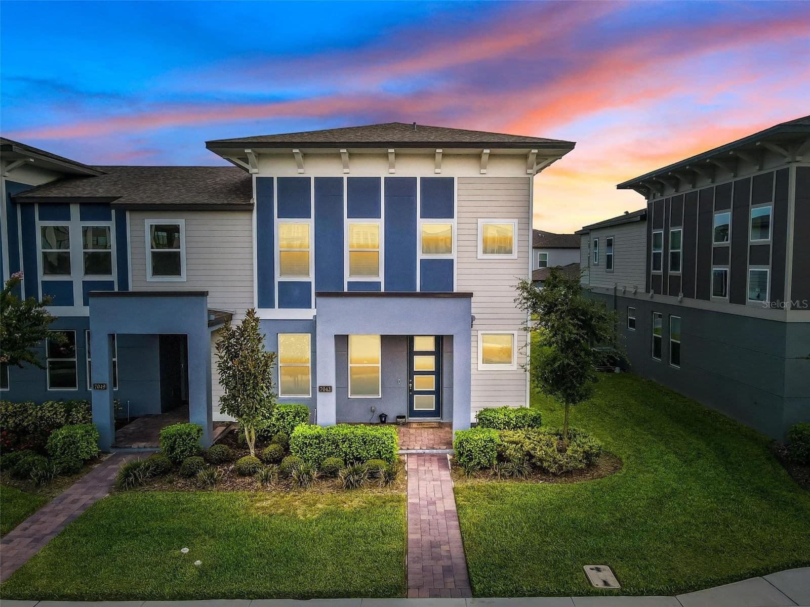 7043 CARRICKBEND, Orlando, FL 32819