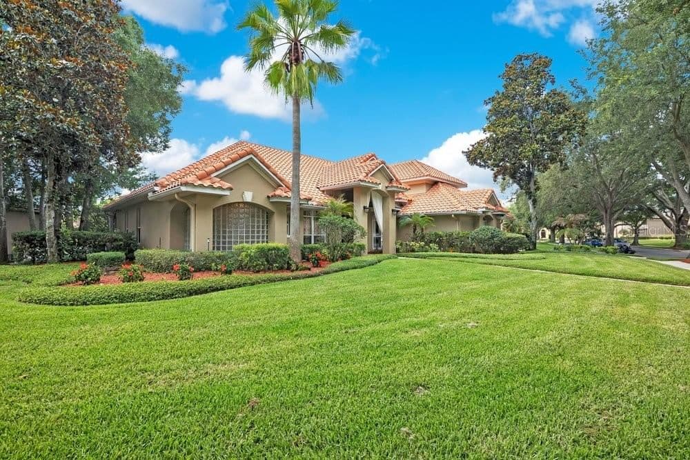 7718 DEBEAUBIEN, Orlando, FL 32835 3
