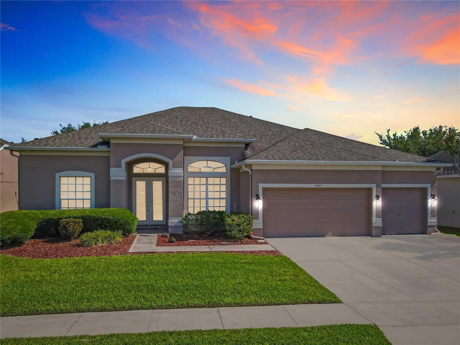 4925 BRIGHTMOUR Circle, Orlando, FL 32837